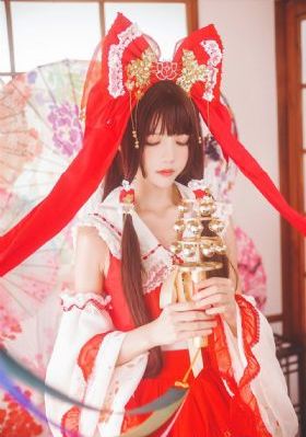 裸体女囚bd在线观看_国产剧迅雷电影在线